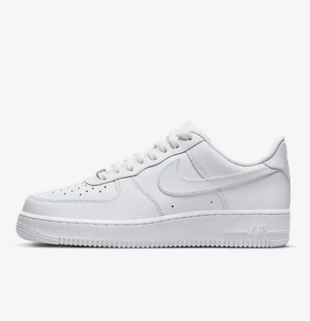 NIKE Air Force 1 '07 Triple White Sneakers Sz 9